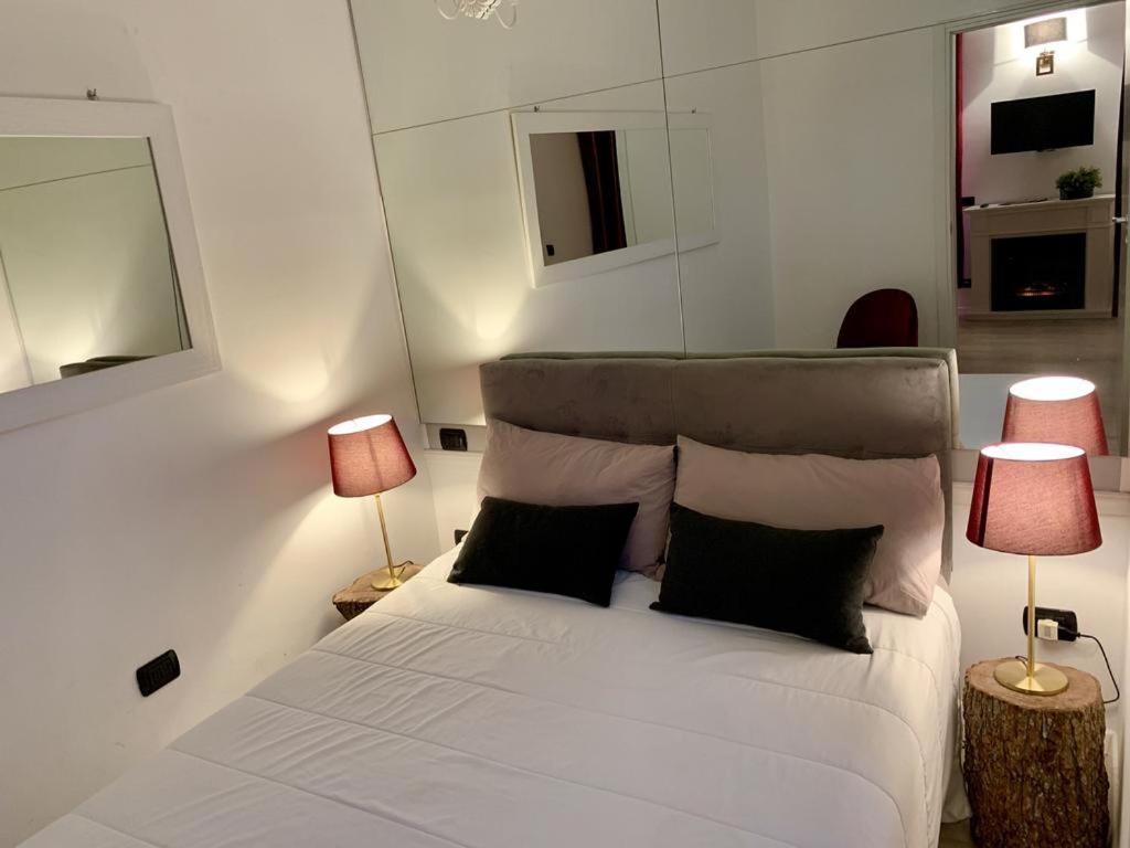 Centro-Moscova Appartamento Incantevole Free Wifi Milan Luaran gambar
